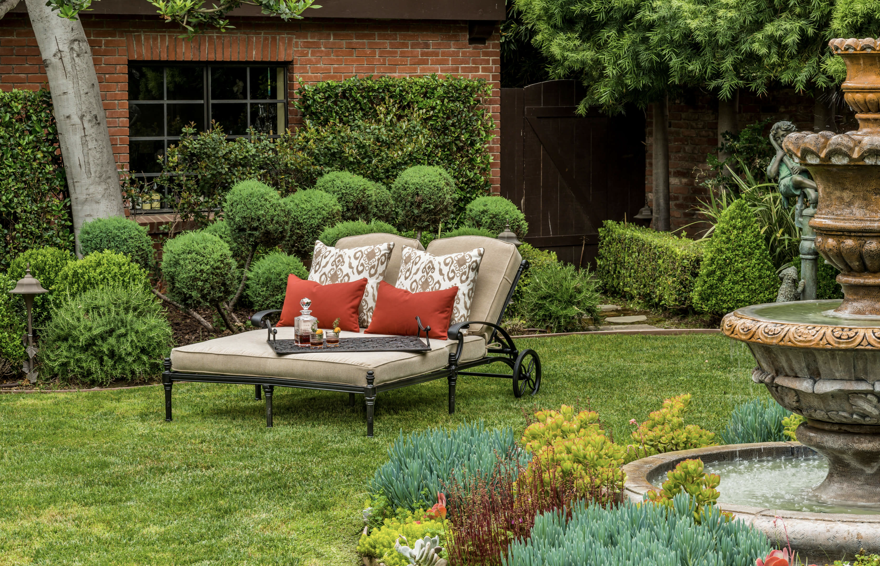  In-town Oasis In-town Oasis