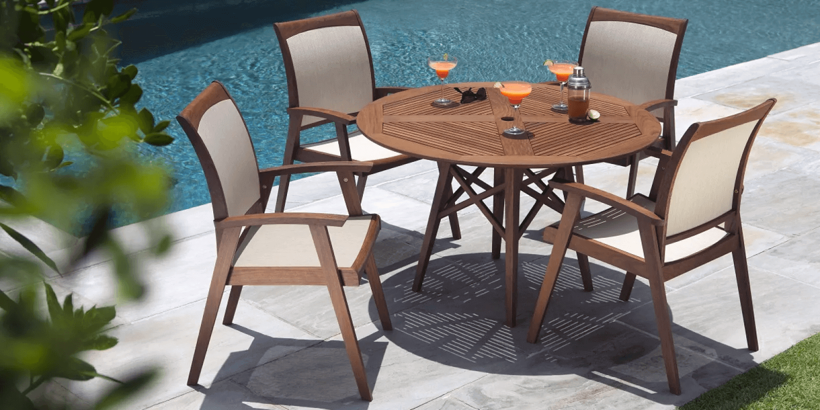 Wood Dining