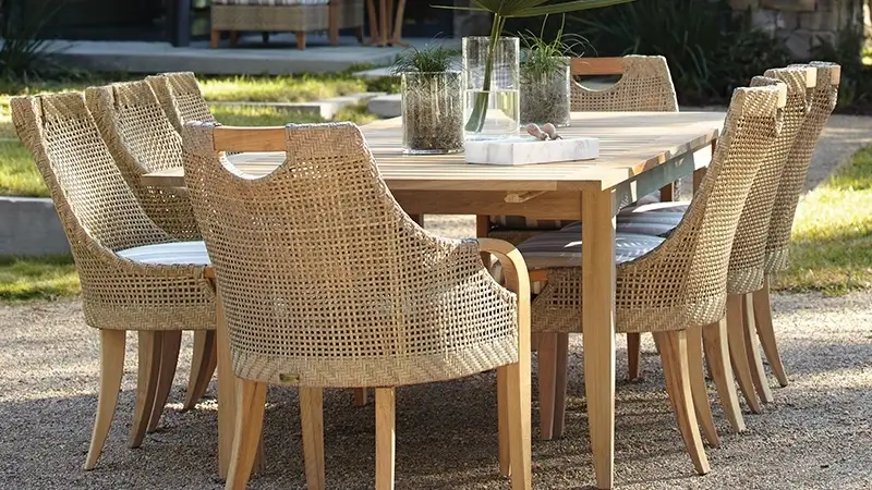 LaneVenture Edgewood Dining Set